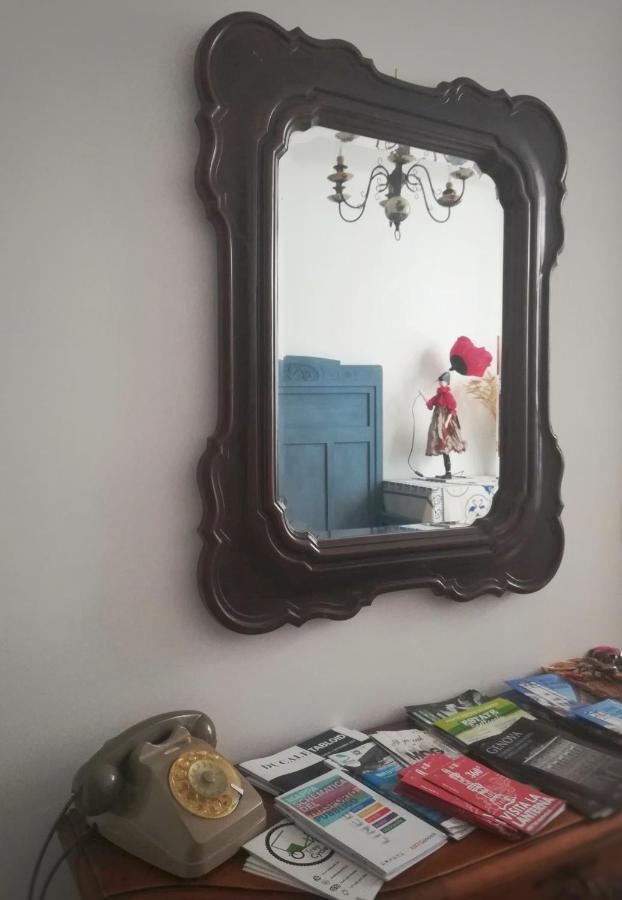 La Tana Tra I Tetti Bed and Breakfast Genua Buitenkant foto
