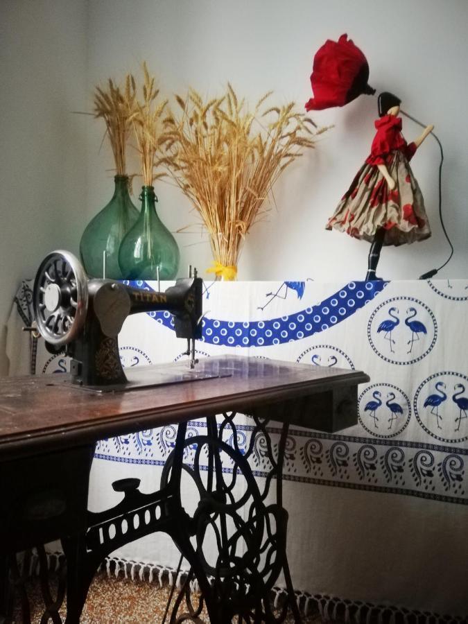 La Tana Tra I Tetti Bed and Breakfast Genua Buitenkant foto