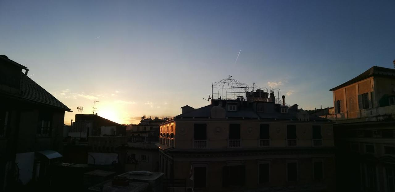 La Tana Tra I Tetti Bed and Breakfast Genua Buitenkant foto